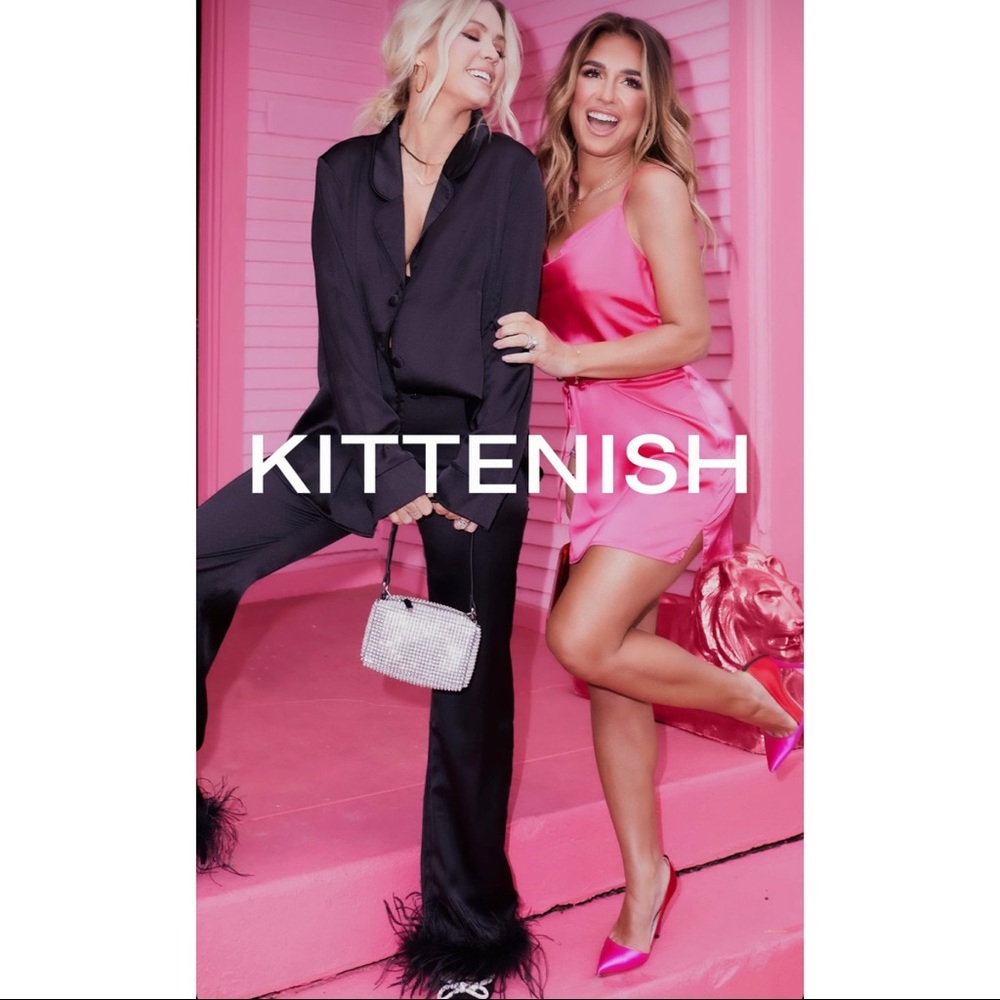 NWT New! Women’s Kittenish Navy Blue Silky Wide Leg Elastic Waist Pants